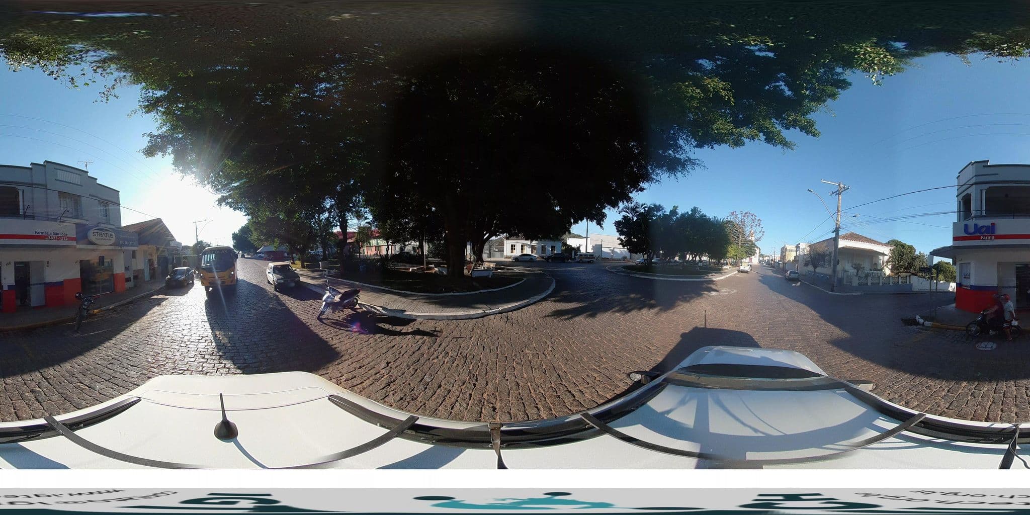 Street view near Hotel Avenida, Camacho — © IGTECH (CC BY-SA · Mapillary)
