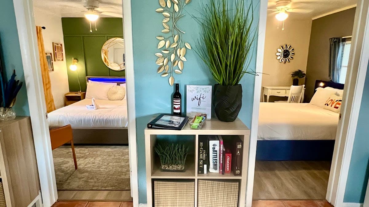 Garden District Hospitality LLC, Hotel in DeLand