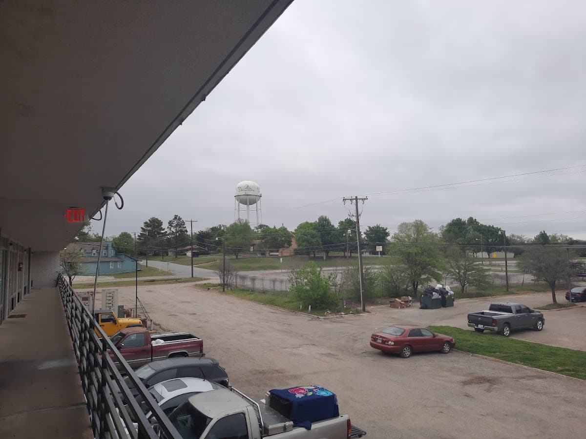 DENISON INN, Hotel in Denison