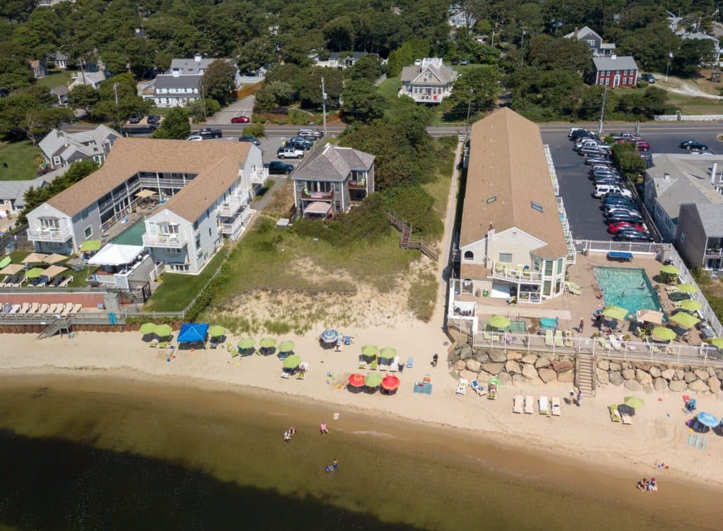 The Corsair & Cross Rip Oceanfront Resort, Hotel in Dennis Port