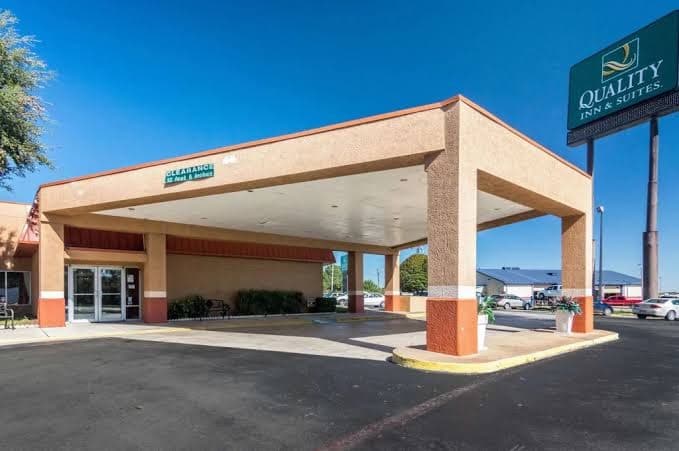 Budget Host, Motel in Denton