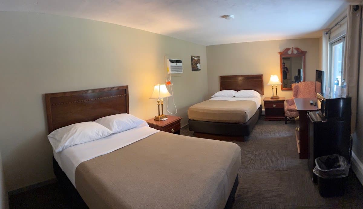 Troutfitter Fly Shop and Inn, Motel in Deposit