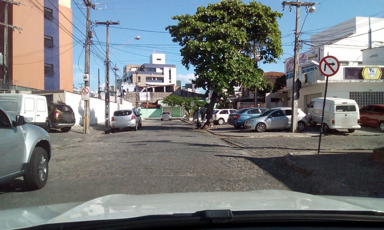 Street view near ANNAMAR Hotel, João Pessoa — © fredporto (CC BY-SA · Mapillary)