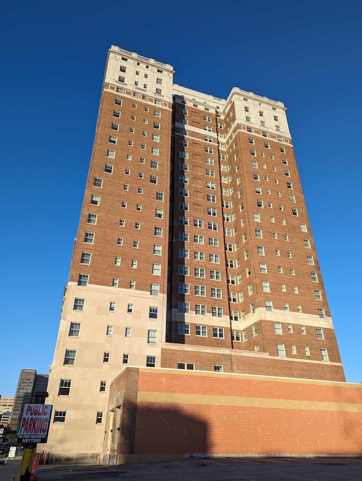 Oakwood at Fort Shelby, Aparthotel in Detroit