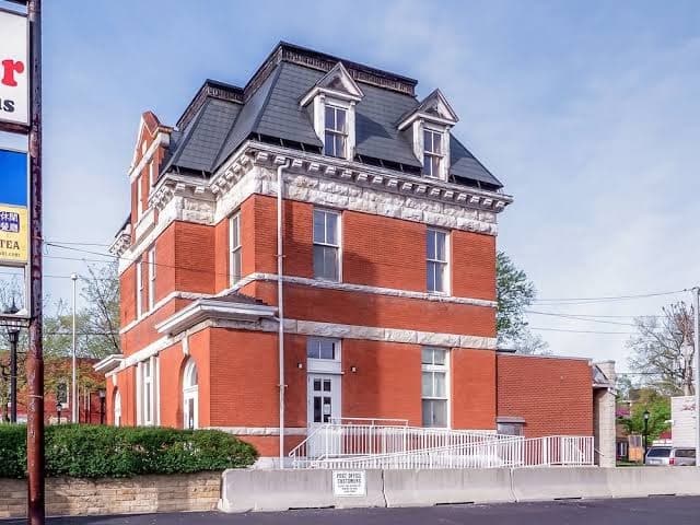 Sandwich Boutique Hotel, Bed & Breakfast in Detroit