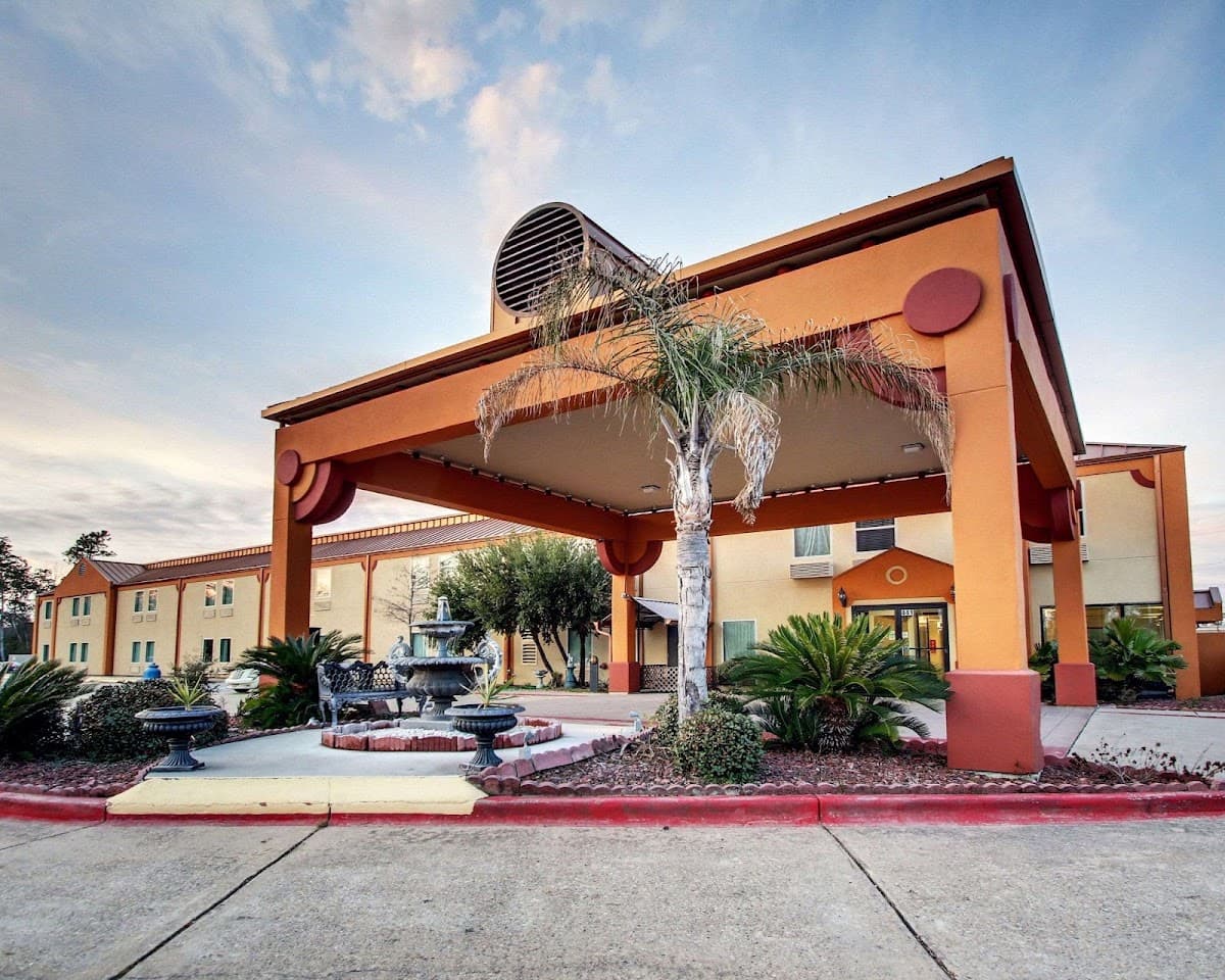 Econo Lodge Inn & Suites Diamondhead, Hotel in Diamondhead