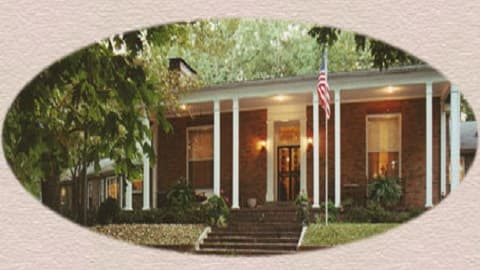 East Hills Bed & Breakfast Inn, Bed & Breakfast in Dickson