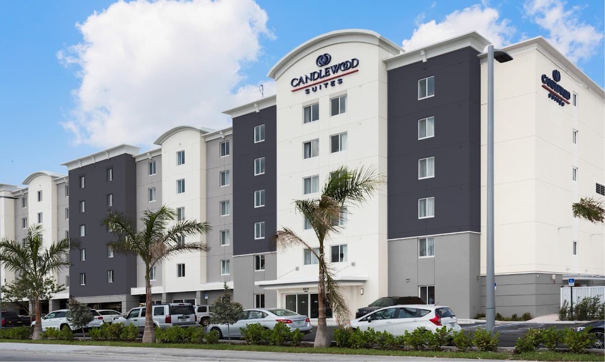Candlewood Suites Miami Intl Airport - 36th St, an IHG Hotel, Hotel in Virginia Gardens