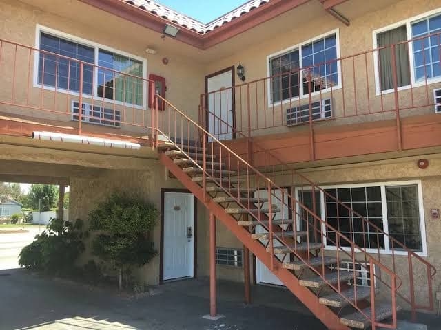 Norwalk Inn & Suites, Motel in Norwalk
