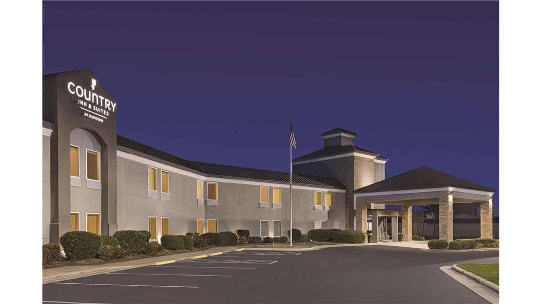 Country Inn & Suites by Radisson, Dunn I-95, Hotel in Dunn