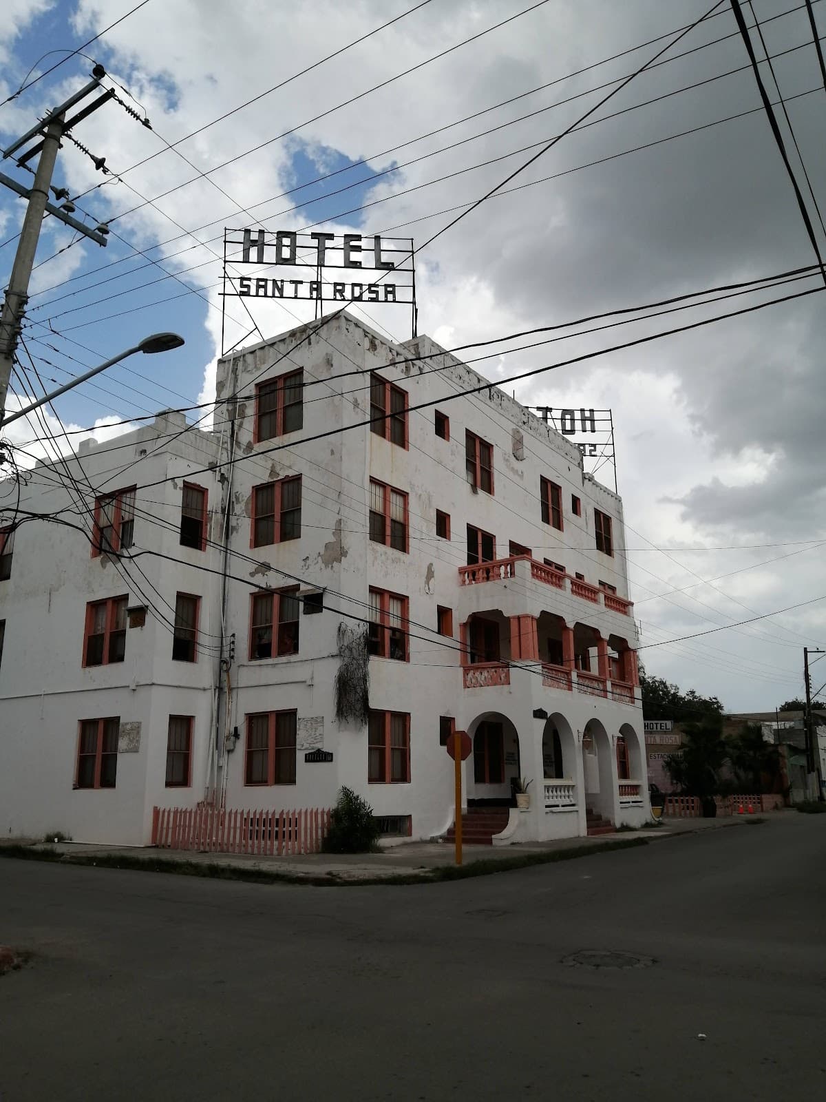 Hotel Santa Rosa, Hotel in Eagle Pass