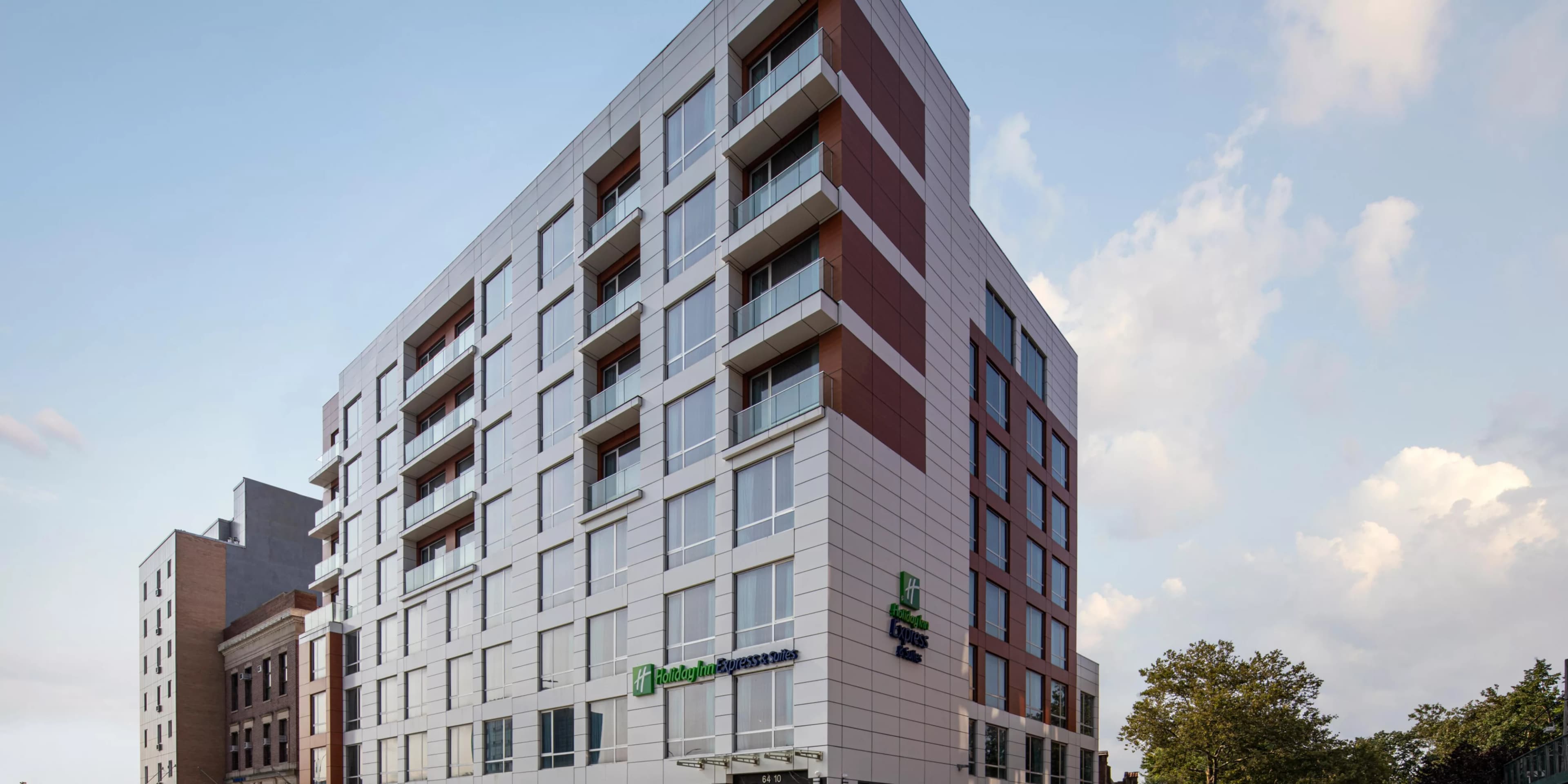 Holiday Inn Express & Suites Woodside LaGuardia Airport by IHG, Woodside