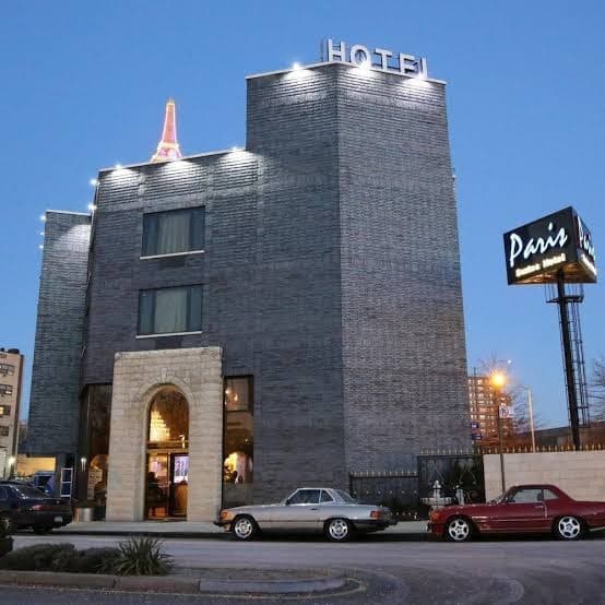 Paris Suites Hotel, Hotel in Rego Park