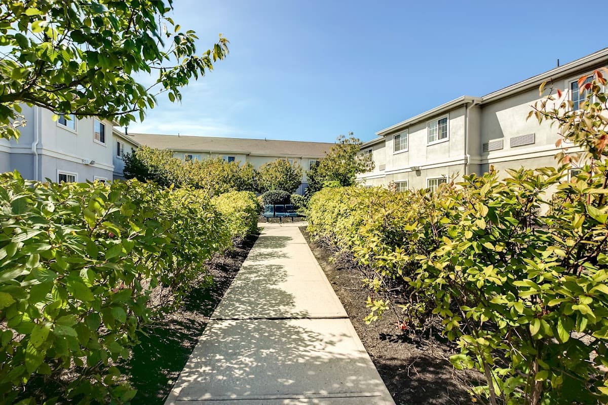 Studio 6 East Brunswick, NJ - NYC Area, Aparthotel in South River