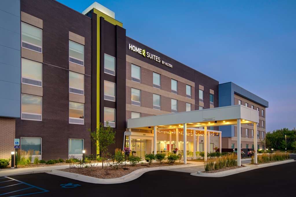 Home2 Suites by Hilton Grand Rapids Airport, Hotel in East Grand Rapids