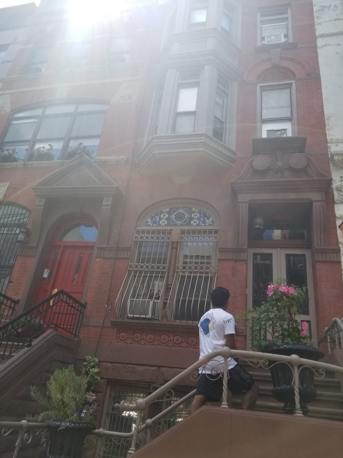 Northern Lights Mansion, Bed & Breakfast in Harlem