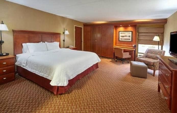 Paradice Inn, Hotel in East Peoria
