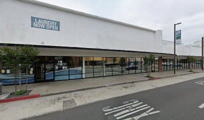 studio inn & suites at promenade downey, Hotel in Paramount