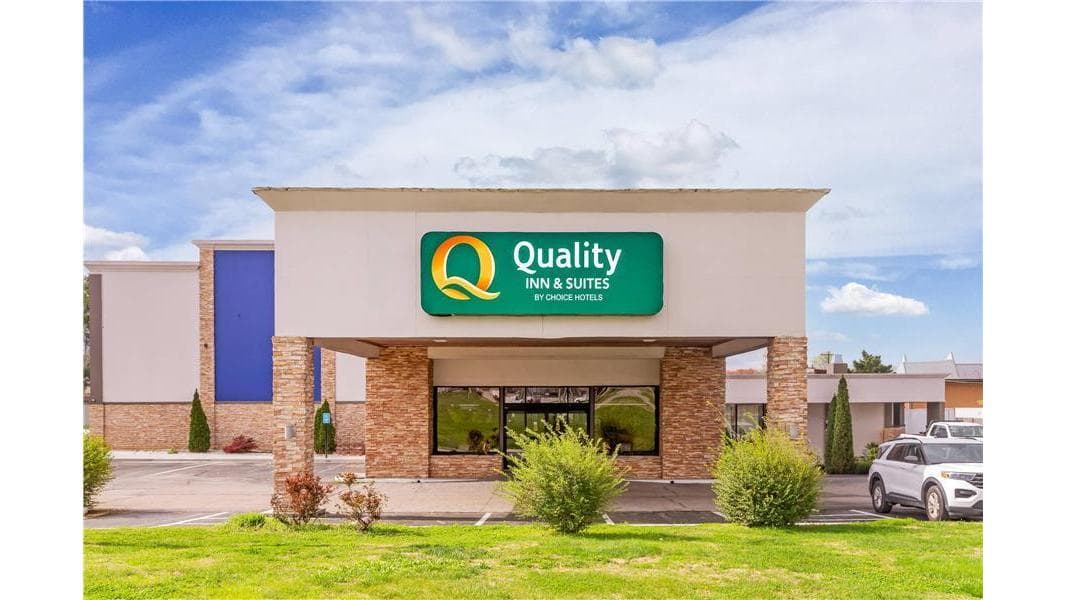 Quality Inn & Suites Chattanooga-East Ridge, Hotel in East Brainerd
