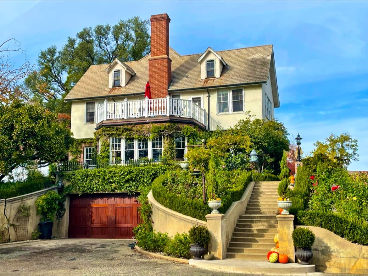 The Inn on Knowles Hill Boutique Hotel, Hotel in Sonora