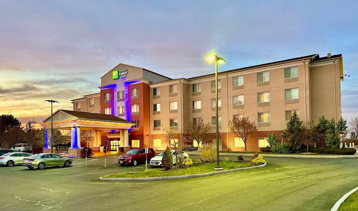 Holiday Inn Express & Suites Dewitt (Syracuse) by IHG, Hotel in East Syracuse