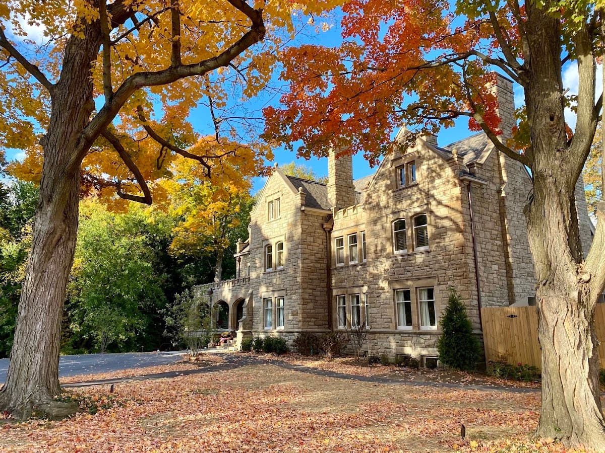 Willoughby House, Hotel in Willoughby