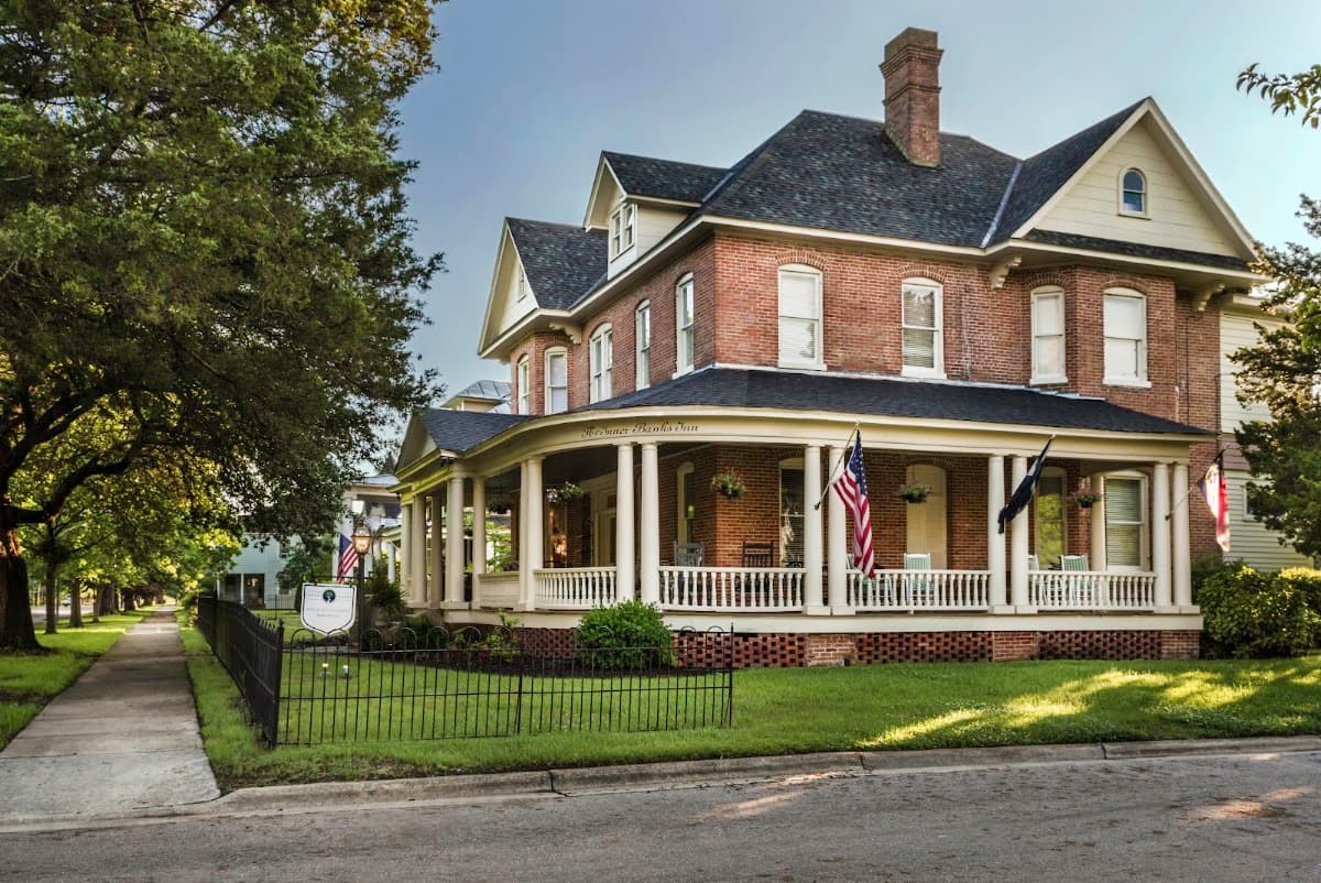 Inner Banks Inn, Restaurant & Event Venue, Hotel in Edenton