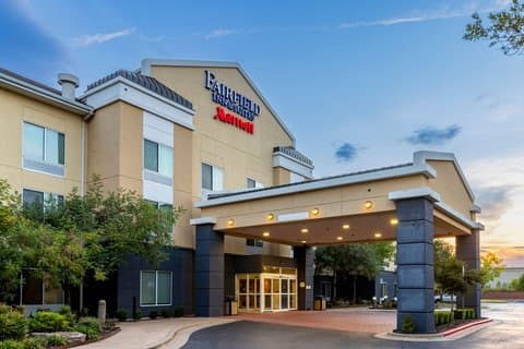 Fairfield by Marriott Inn & Suites Edmond, Hotel in Edmond