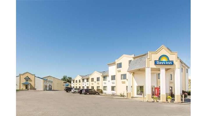 Days Inn by Wyndham Effingham, Hotel in Effingham