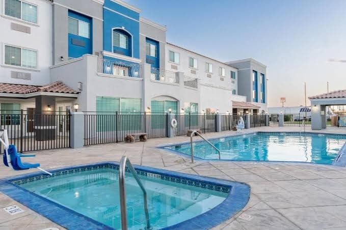 Holiday Inn Express Hotel Suites El Centro, Hotel in El Centro