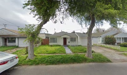 Affordable Private Rooms near Berkeley, Guesthouse in El Cerrito