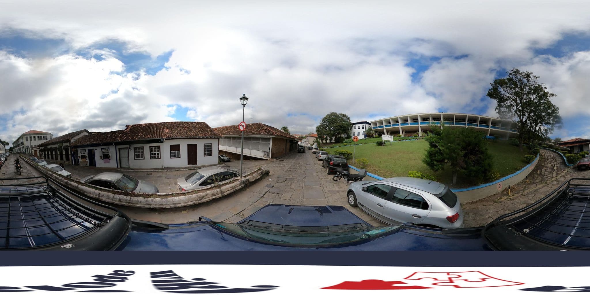Street view near Hotel Tijuco, Diamantina — © MuitoAlemdasFronteiras (CC BY-SA · Mapillary)