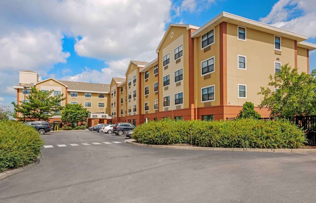 Extended Stay America Suites- Elizabeth - Newark Airport, Aparthotel in Elizabeth