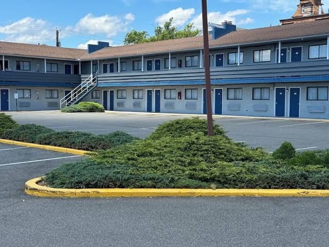 Ritz Motel, Motel in Elizabeth