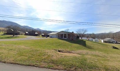 Bee Cliff - Cabin 5, Hotel in Elizabethton