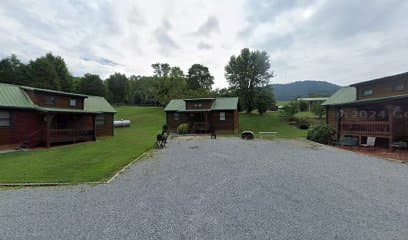 Bee Cliff - Cabin 2, Hotel in Elizabethton