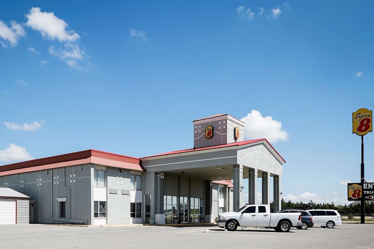 Super 8 by Wyndham Elk City, Hotel in Elk City