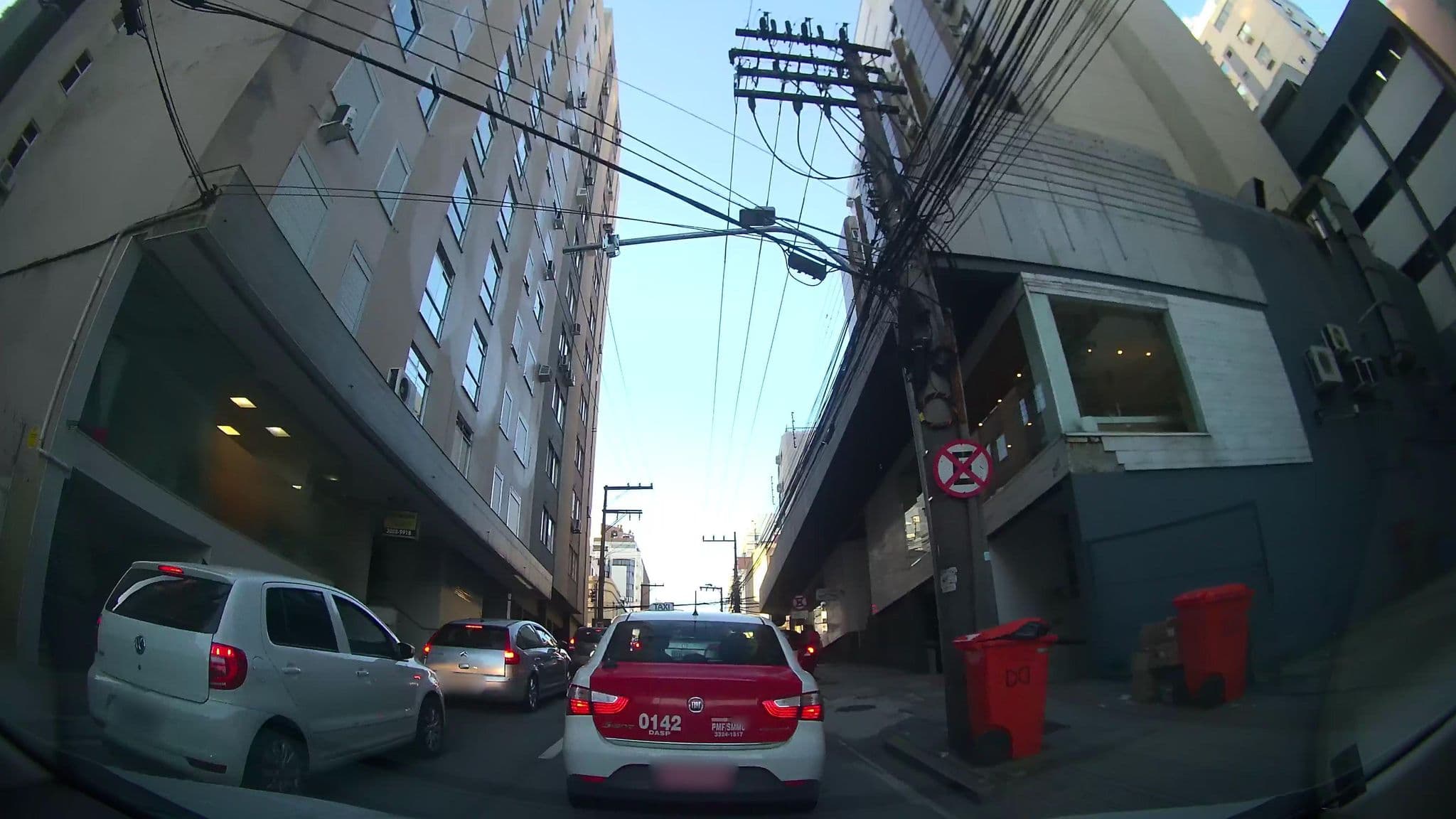 Street view near Hotel Valerim Plaza, Florianópolis — © marciosampaio (CC BY-SA · Mapillary)