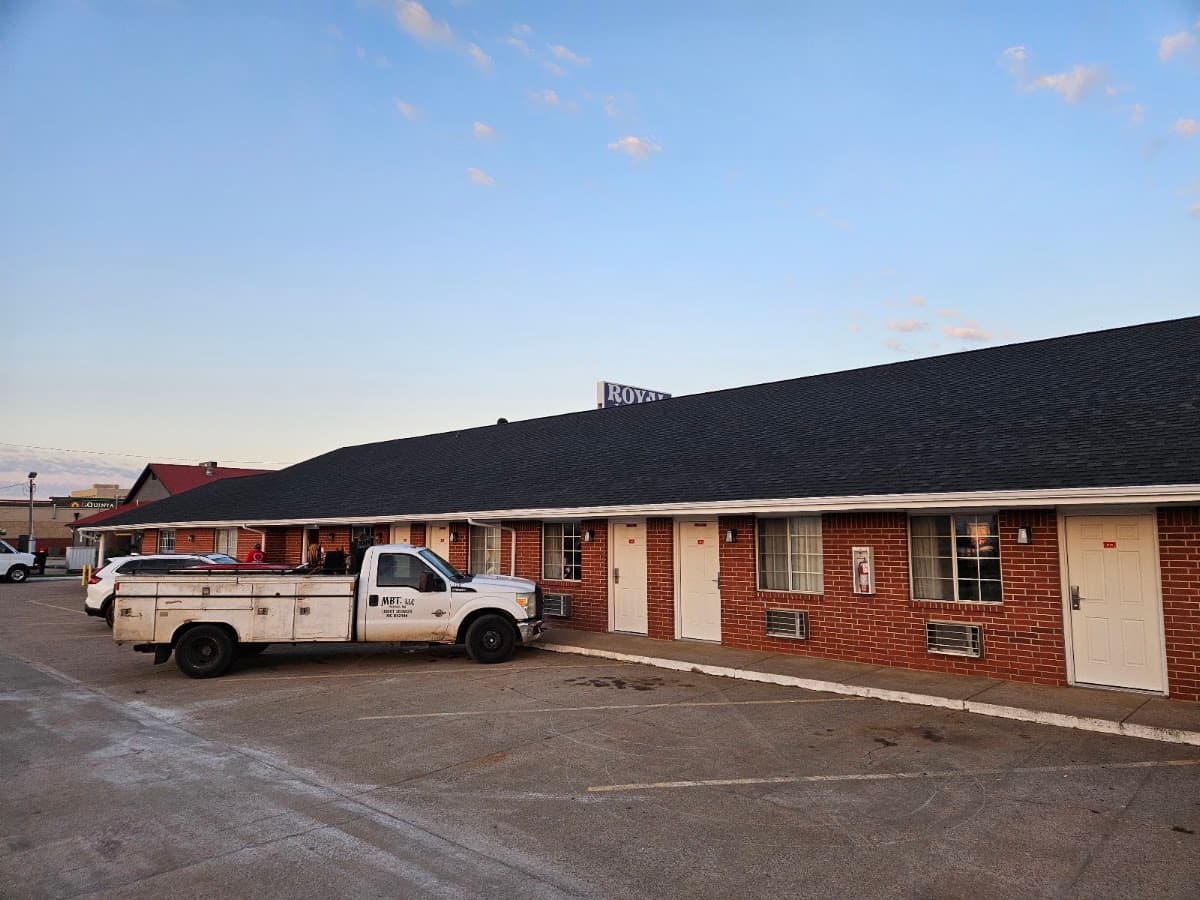 Royal Inn, Hotel in Tontitown