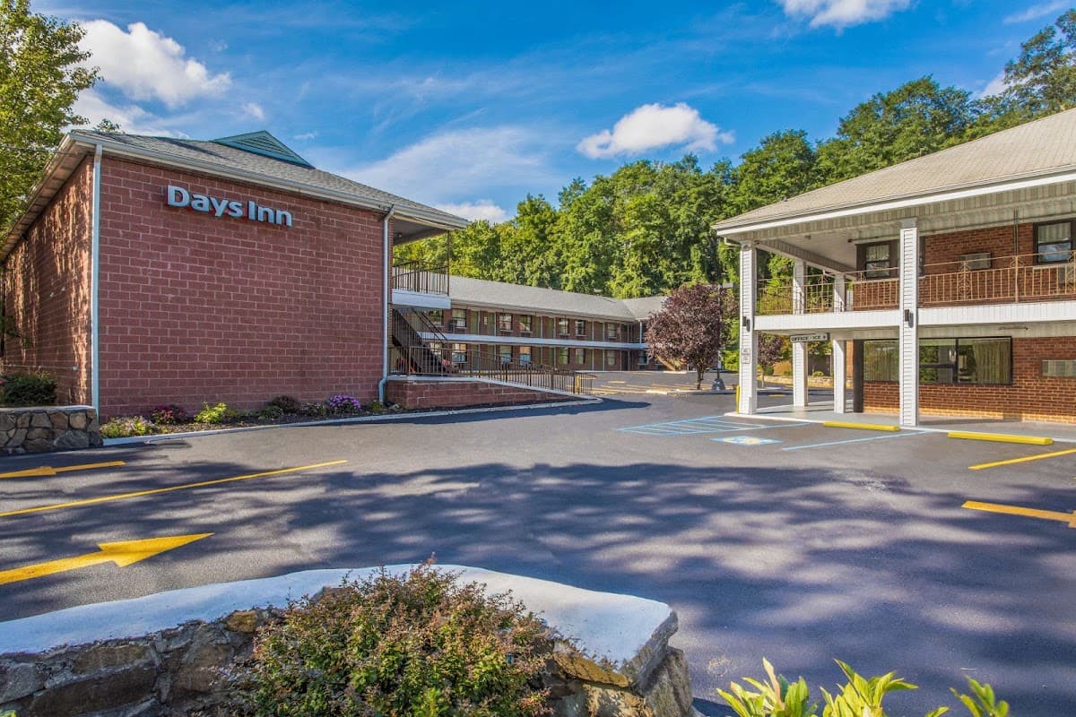 Days Inn by Wyndham Elmsford / White Plains, Hotel in Elmsford