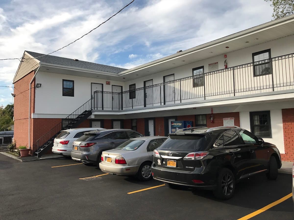 Alexander's Motel, Hotel in Elmsford