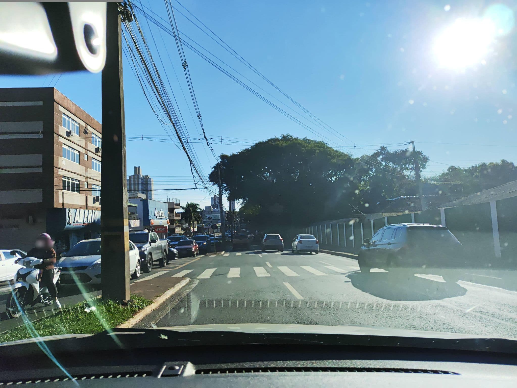 Street view near Hotel Bella Italia, Foz do Iguaçu — © brunoslowen (CC BY-SA · Mapillary)