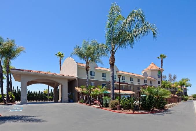 Holiday Inn Express & Suites San Diego-Escondido, Hotel in Escondido