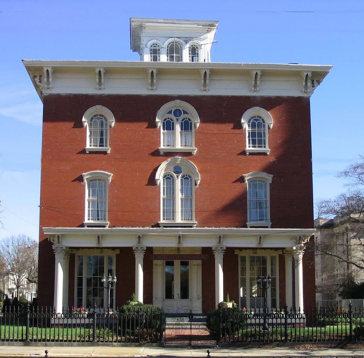 Ragland Mansion LLC, Hotel in Petersburg
