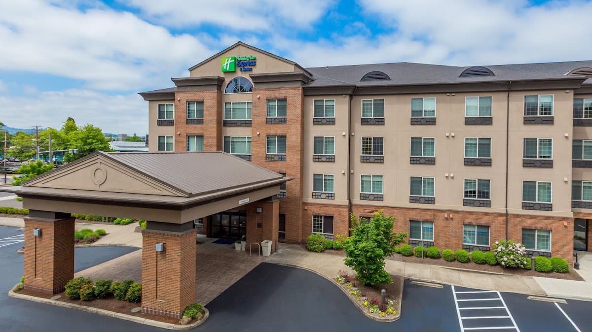 Holiday Inn Express & Suites Eugene Downtown - University by IHG, Hotel in Eugene