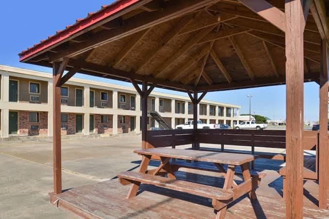 Howards Inn Motel, Hotel in Eunice