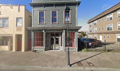 Snug Alley by Redwood Coast Vacation Rentals, Hotel in Eureka
