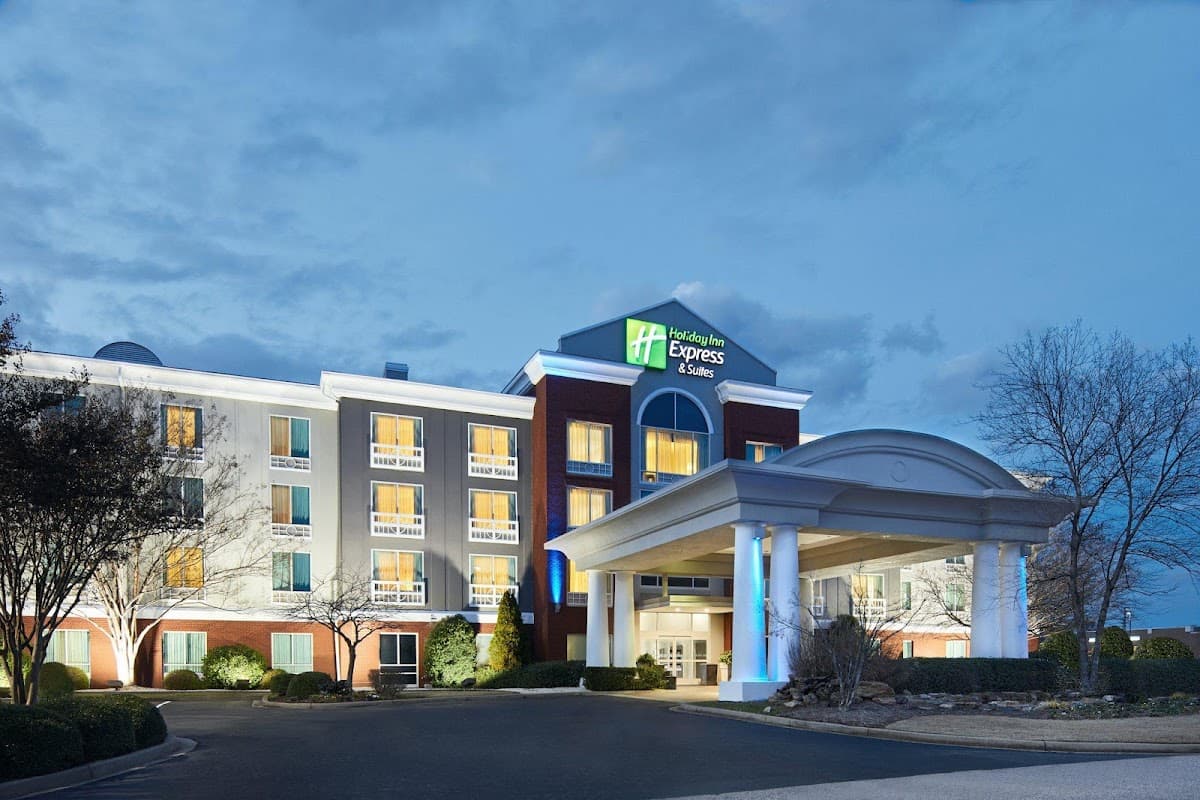 Holiday Inn Express & Suites I-26 & US 29 at Westgate Mall by IHG, Hotel in Fairforest