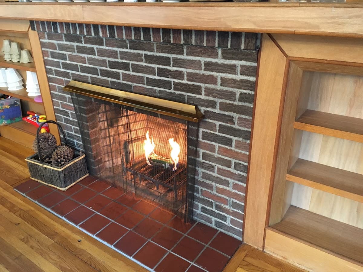 The Houzz, Hotel in Fallsburg