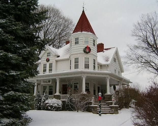 Kingsley House Bed & Breakfast, Bed & Breakfast in Fennville